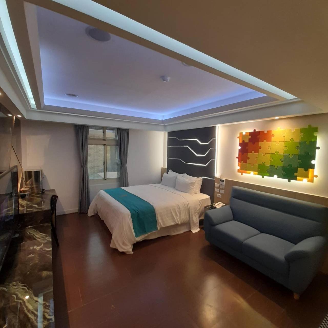 King Motel王者 桃園市旅館177號 Exteriér fotografie